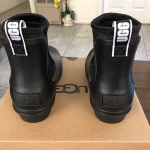 UGG Chevonne rain boots
